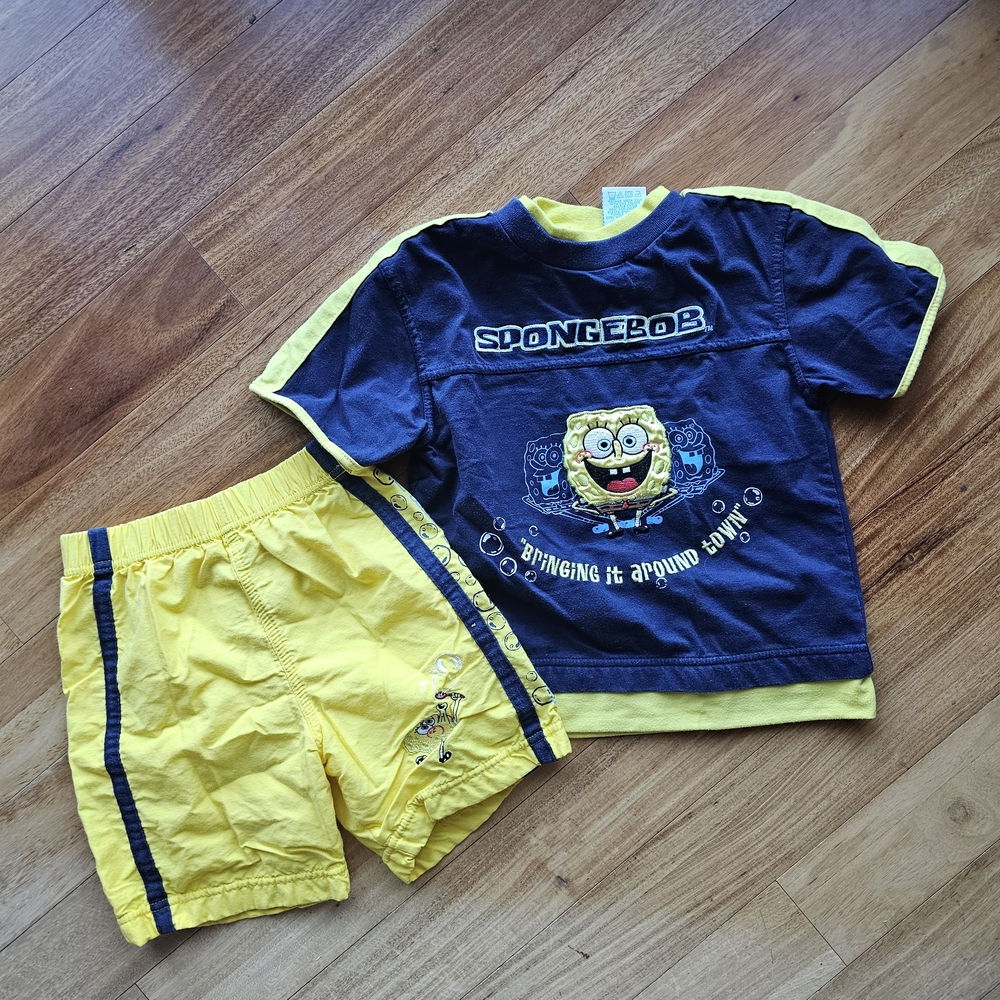 Nickelodeon SpongeBob 2 Piece Outfit VTG 2002 SpongeBob Graphic Tee